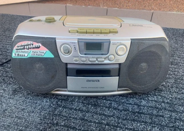 aiwa-csd-td9-prenosne-radio-big-0