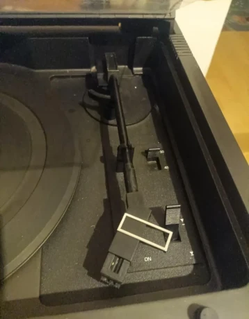 predam-gramoradio-tesla-big-1