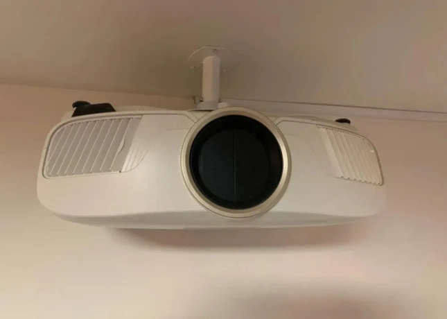 epson-eh-tw7400-4k-pro-uhd-nova-lampa-chyba-obrazu-big-1