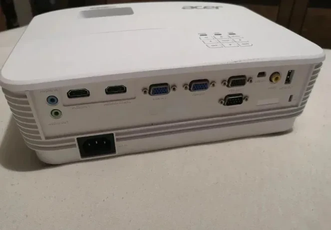 projektor-acer-big-3