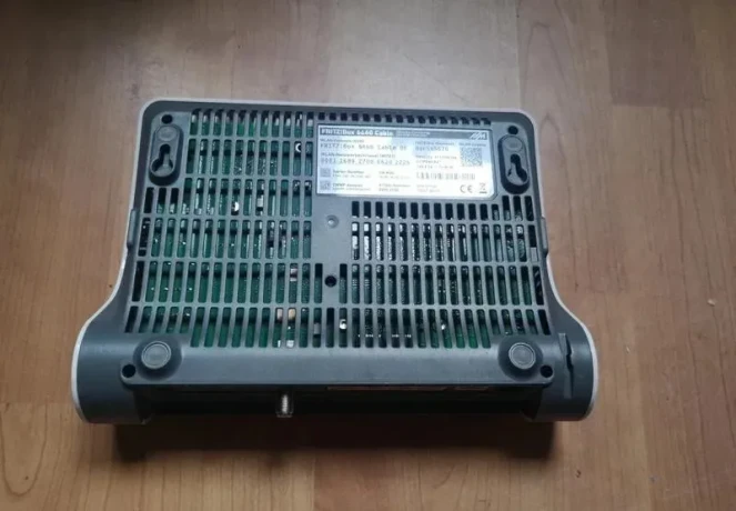 wifi-router-fritz-box-6660-cable-big-1