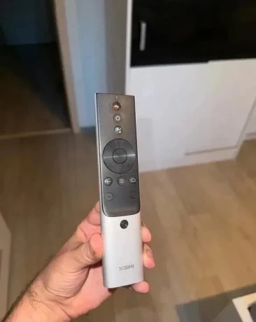full-hd-smart-projektor-xgimi-horizon-big-2