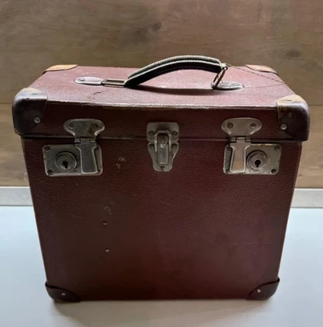 starozitna-premietacka-meopta-atas-kd5a-1950-big-4