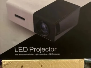 led-projektory