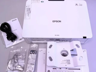 epson-eb-l520u-3lcd-laser-5200ansi-1920x1200-0-hodin-novy