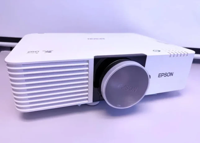epson-eb-l520u-3lcd-laser-5200ansi-1920x1200-0-hodin-novy-big-3
