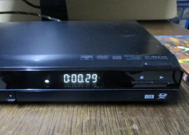 panasonic-dmp-bd65-blu-ray-big-4