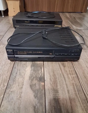 panasonicnv-sd3-aiwa-e1010-big-1