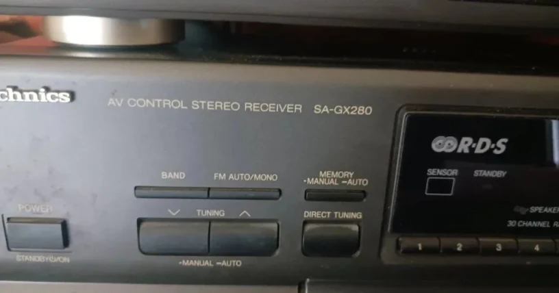 technics-audio-zostava-sl-pg480a-a-receiver-sa-gx280-big-3