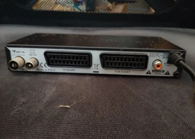 sencor-sdb-2012t-dvb-t-prijimac-set-top-box-big-1