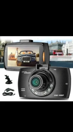 autokamera-full-hd-displej-lcd-nocny-pohotovostny-rezim-big-2