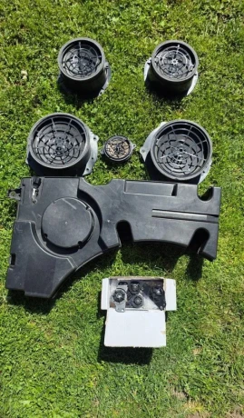 reproduktory-audi-q7-big-0