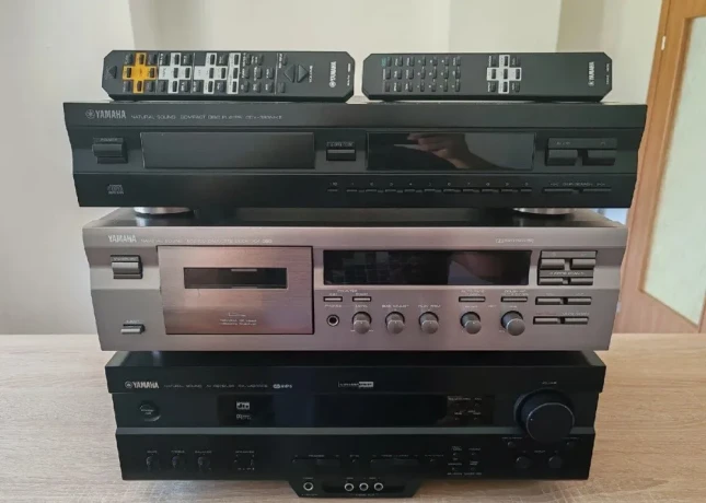 yamaha-rx-v420-big-1