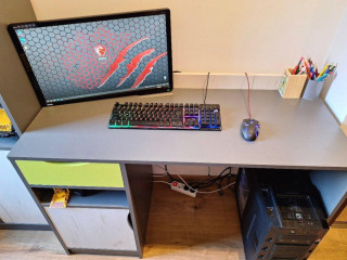 pc-zostava-msi-24-monitor-benq