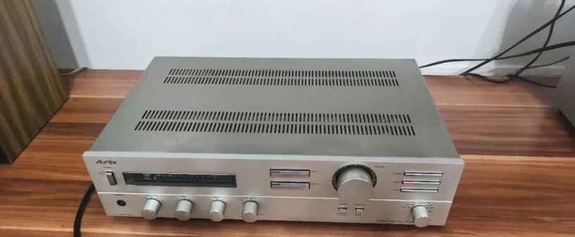 stereo-vintage-zosilnovac-toshiba-zriedkava-edicia-aurex-big-3