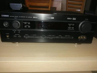receiver-yamaha-rx-v440