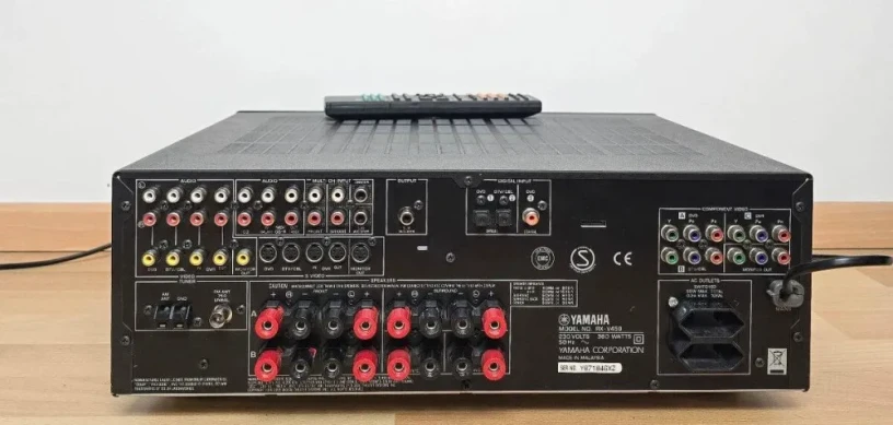 yamaha-rx-v459-optikasub-outfm-s-rds-big-1