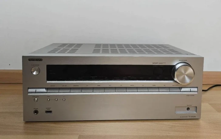 onkyo-tx-nr646-wi-fibluetootairplaydolby-atmos-big-0