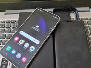 predam-kvalitne-samsungy-s-kovej-rady