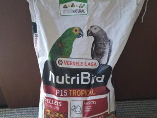 granule-pre-velke-papagaje-versele-laga-nutribird-p15-tropic
