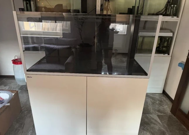 predam-akvarium-redsea-reefer-425l-big-0