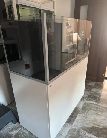 predam-akvarium-redsea-reefer-425l-big-2