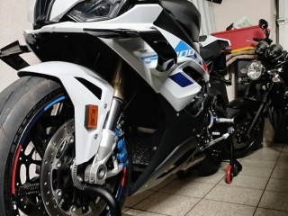 bmw-s-1000-rr