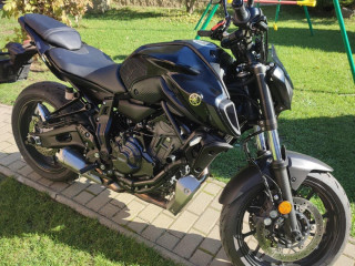yamaha-mt07-mt-07