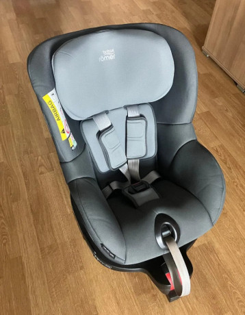 britax-romer-dualfix-m-i-size-big-0