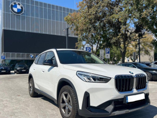 bmw-x1-rok-2023-v-zaruke