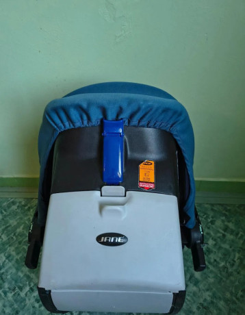 vajicko-koos-isize-r1-detska-autosedacka-do-13kg-big-3