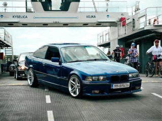 bmw-e36-320i-coupe-m-packet
