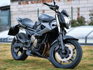 yamaha-xj6