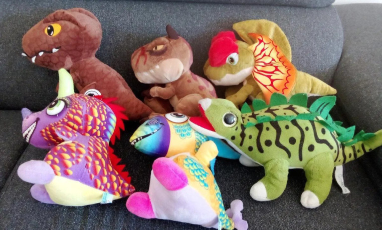 plysak-dinosauriky-big-2