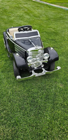 auto-na-dialkove-ovladanie-mercedes-540k-big-1