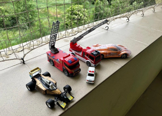 sada-starsich-modelov-aut-rc-auto-bez-ovladaca-big-1