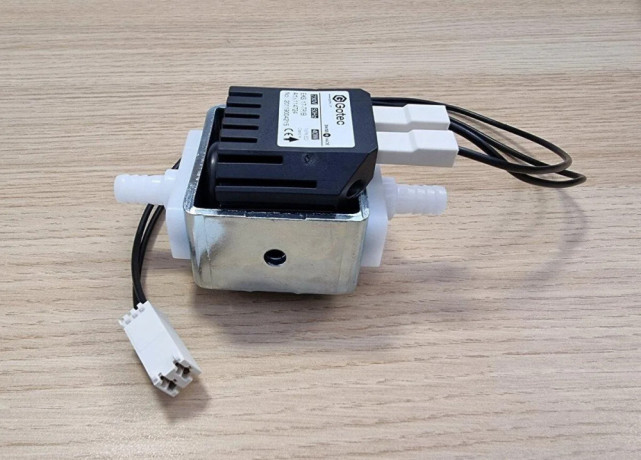 original-nove-cerpadlo-do-tepovacov-karcher-puzzi-big-1