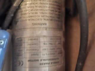 nove-ponorne-cerpadlo-4skm100-075-kw-230-v-studna-vrt