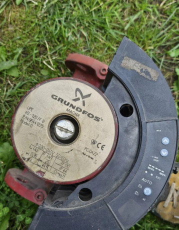 predam-obehove-cerpadla-grundfos-filtre-2-big-2