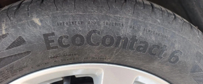 19555-r16-continental-eco-contact-4ks-75-big-3