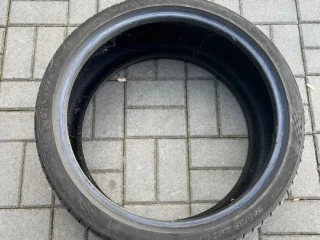 kumho-ecsta-24535-r20