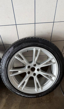 zimna-sada-kolies-tesla-model-y-r19-big-3
