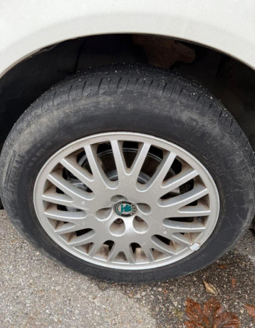 skoda-elektrony-205-55-r16-big-0