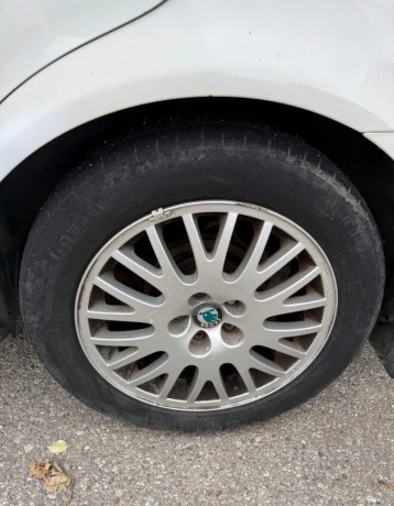 skoda-elektrony-205-55-r16-big-1