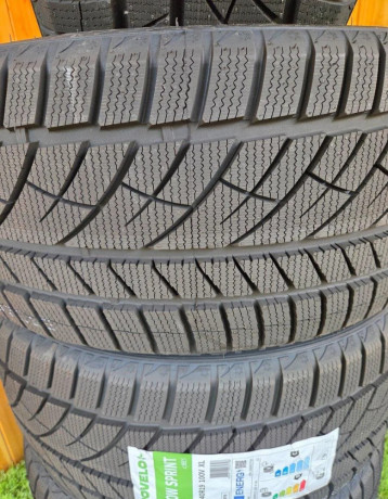 25540-r19-rovelo-zimne-pneumatiky-nove-big-1