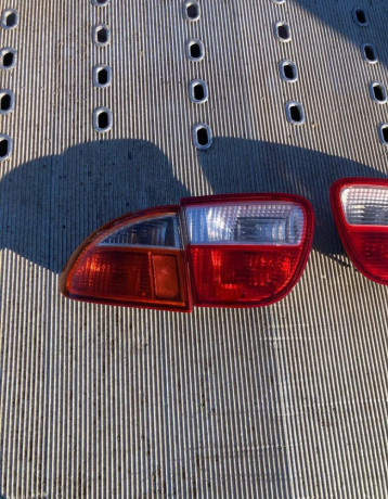 predam-zadne-svetla-na-seat-leon-1-big-1