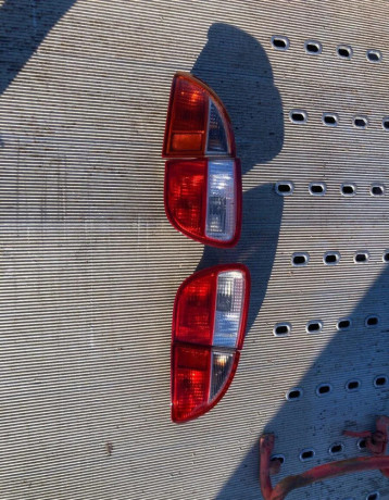 predam-zadne-svetla-na-seat-leon-1-big-0