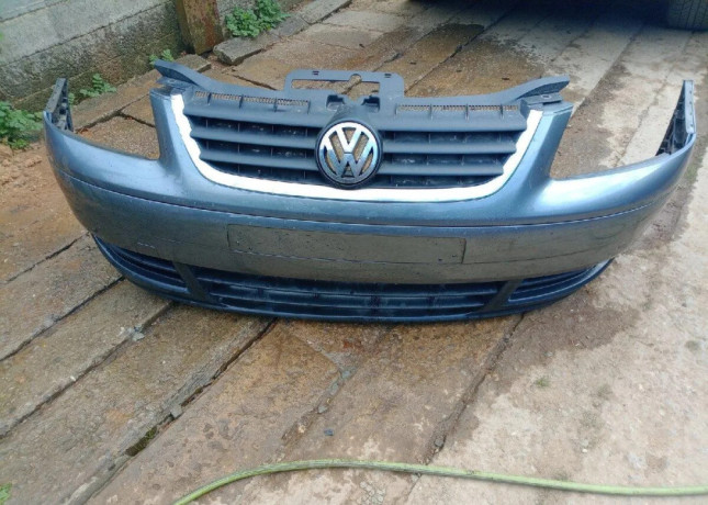 predny-naraznik-vw-touran-big-0