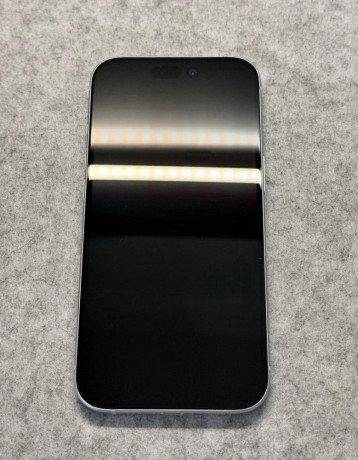 apple-iphone-15-128gb-blue-big-2