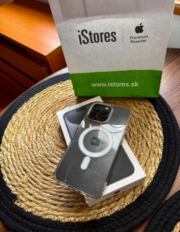 iphone-15-pro-max-black-big-0
